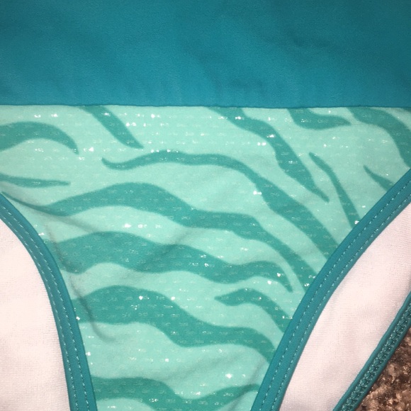 Guess Swimsuit Bottoms Size S - Picture 2 of 3